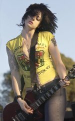 Brody+Dalle+brody.jpg