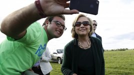 HillaryIowa-Link11-1-913x512.jpg
