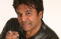 Erik-Estrada-2-620x400.jpg