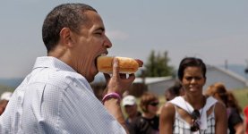 obama-hot-dog.jpg