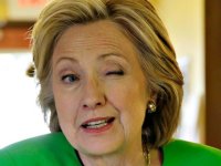 Hillary-One-Eye-Closed-AP-Photo-640x480.jpg