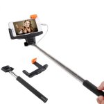 selfie stickl.jpg