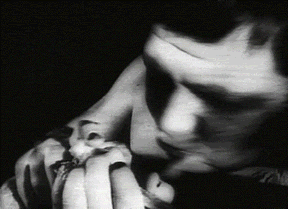 NightoftheLivingDead-ZombieEatin-1.gif