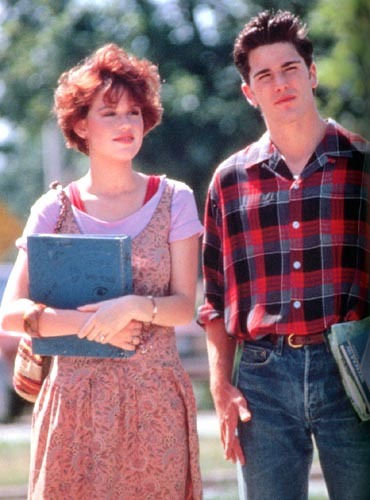 Sixteen-Candles-molly-ringwald-95860_370_500.jpg