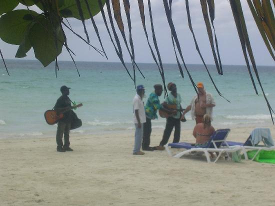 singing-in-the-sun.jpg