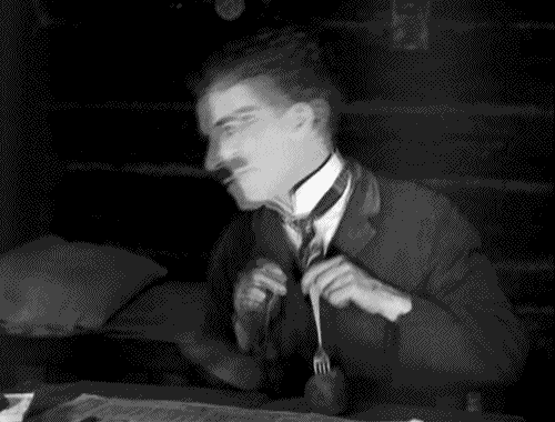 tumblr_lats7zHxS91qe413no1_500.gif