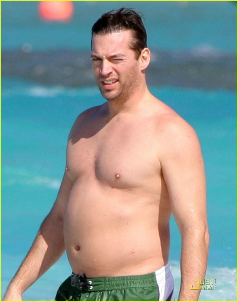 harry-connick-jr-shirtless-02-806x1024.jpg
