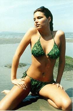 leafbikini.jpg