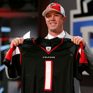 nfl_g_mattryan_300.jpg