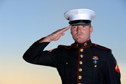 marine_salute.jpg