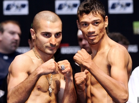 darchinyan_rojas_weighin_91211_001a_medium.jpg