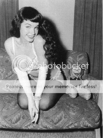 bettie_page_352x469.jpg