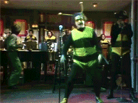tumblr_lrc6x0wwvs1ql7g25o5_250.gif
